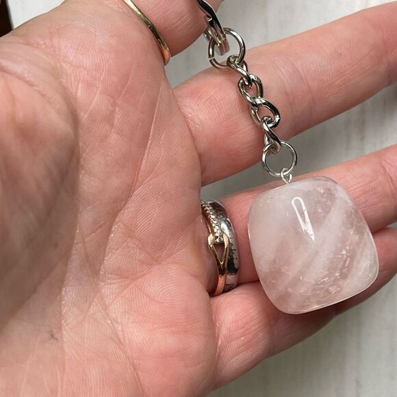 Rose quartz cube keychain key ring pendant chain NEW pink natural - Picture 6 of 7